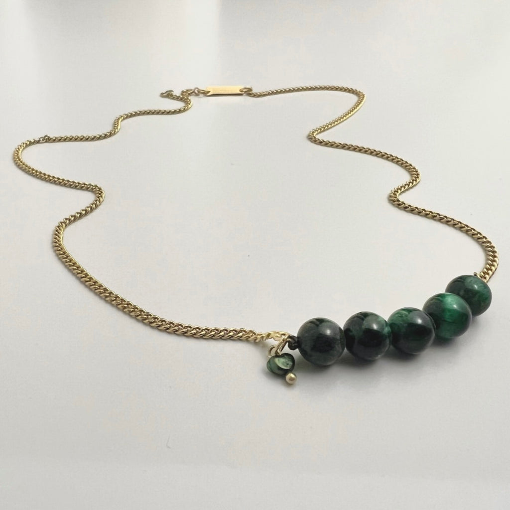Green tiger eye necklace
