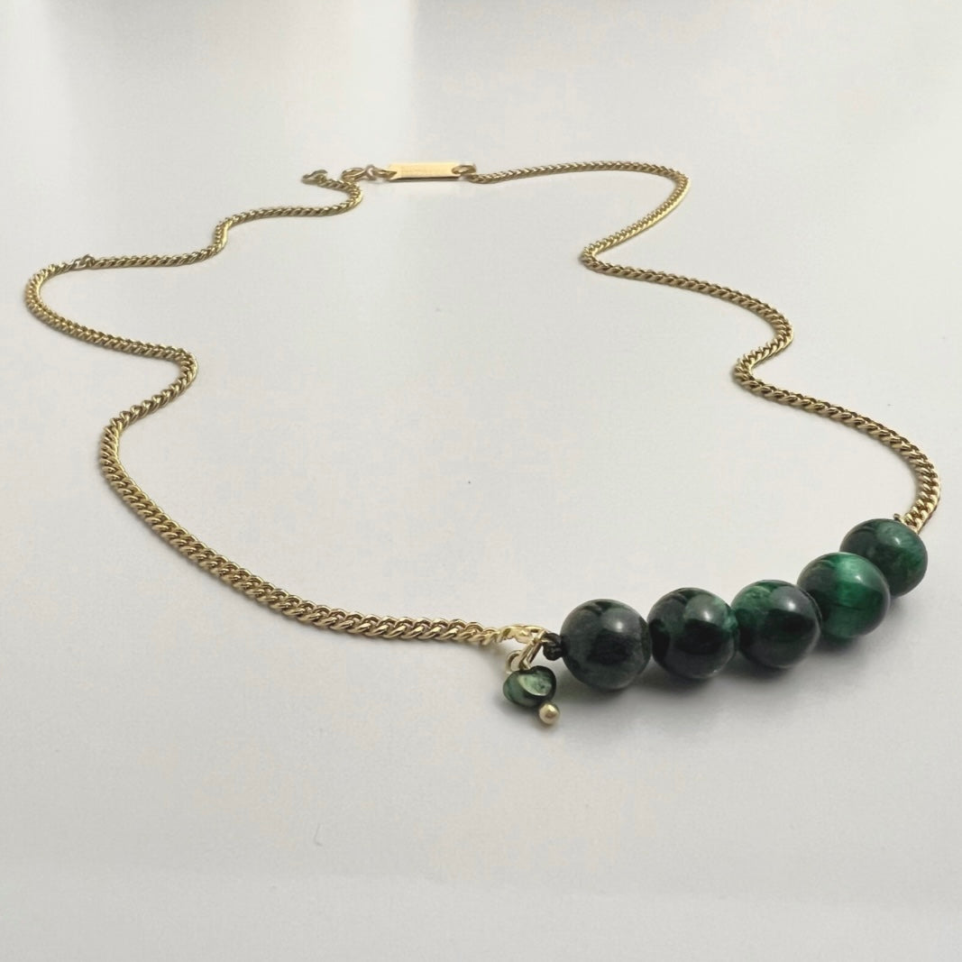 Green tiger eye necklace