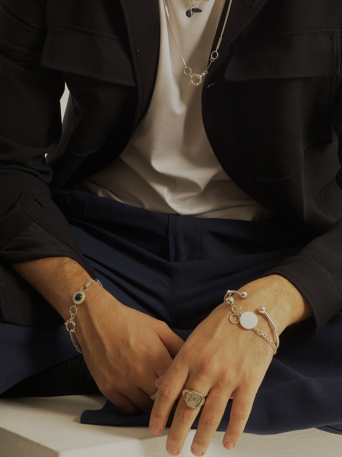 The whitemoon bracelet