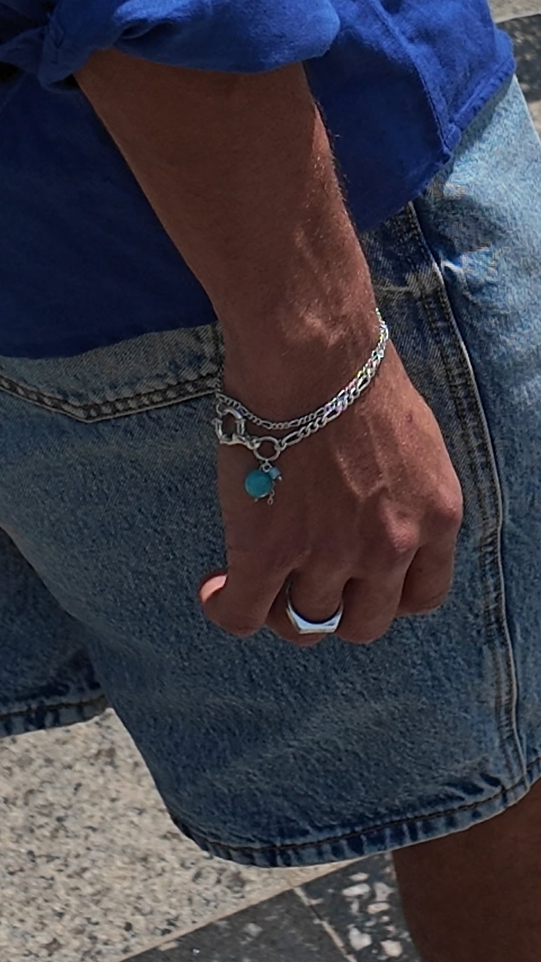 Blue quartz bracelet